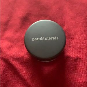 Smokey blue powder eyeshadow